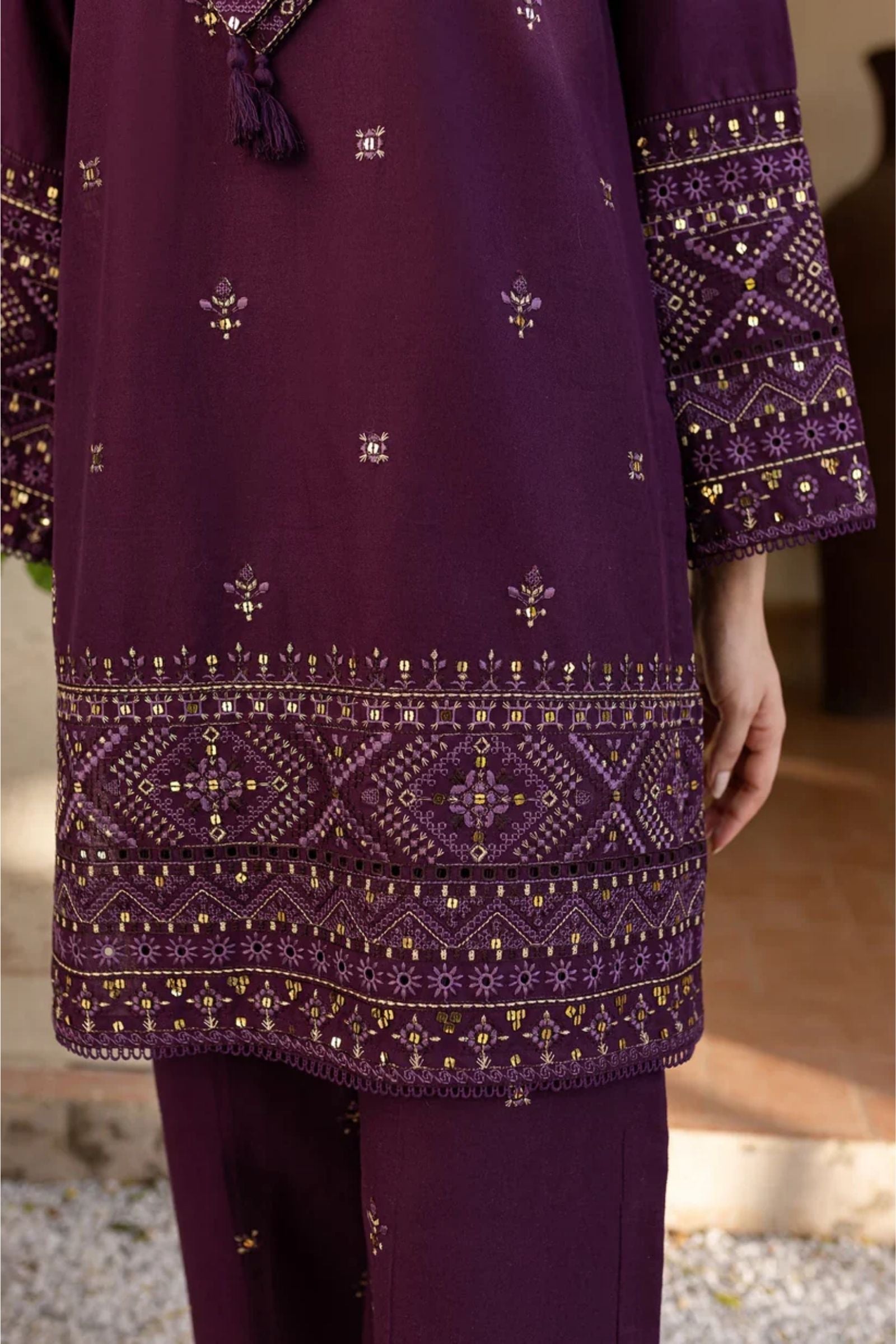BATIK - 2PC LAWN SEQUIN EMBROIDERED SHIRT WITH SEQUIN EMBROIDERED TROUSER - D 202