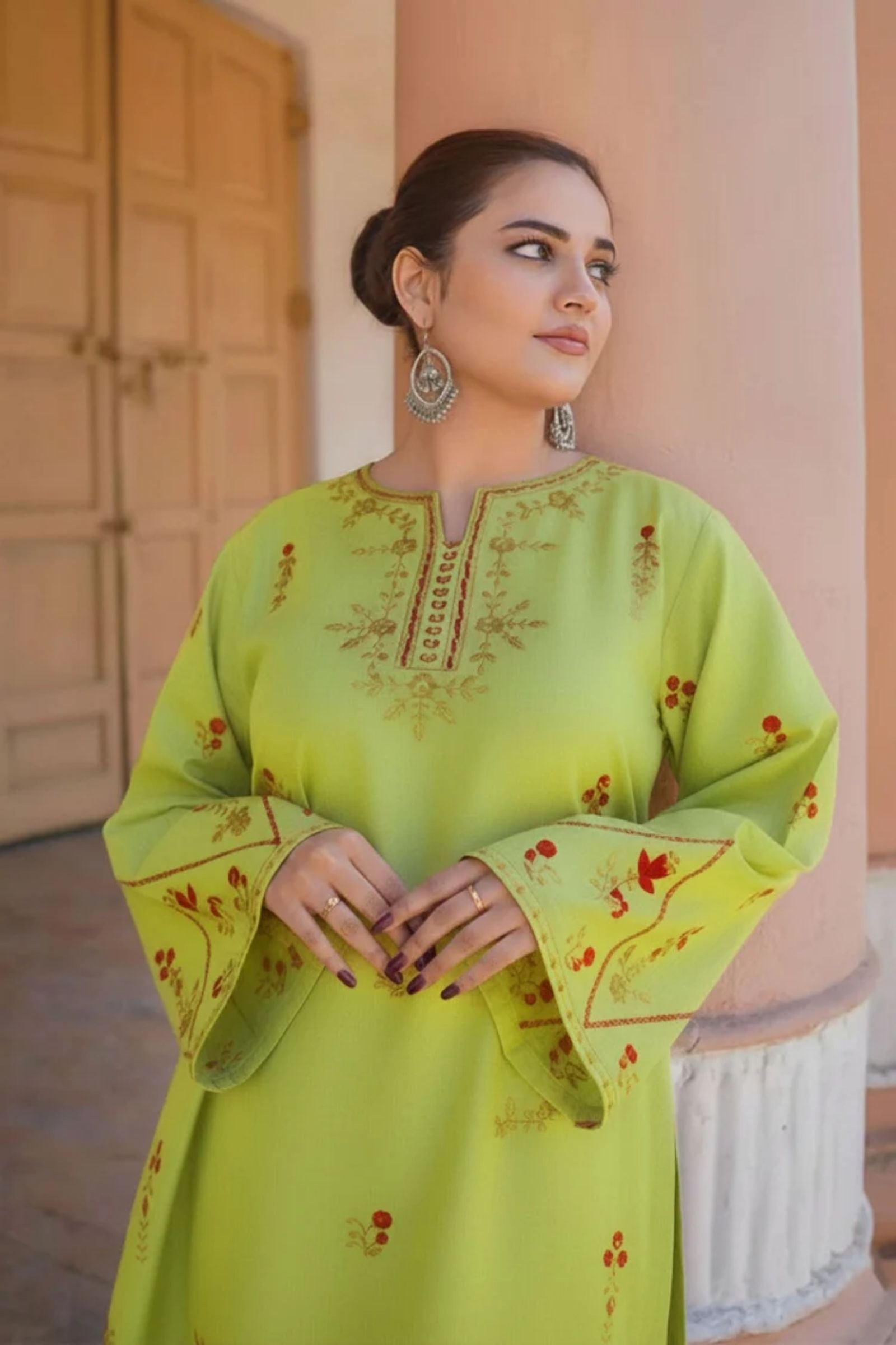 URGE - 2PC LAWN EMB SHIRT WITH LAWN EMB TROUSER - D 24