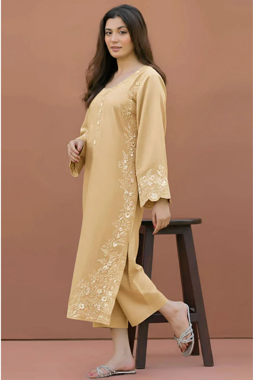 LAJWANTI - 2PC LAWN EMB SHIRT WITH LAWN DYED TROUSER - D 18