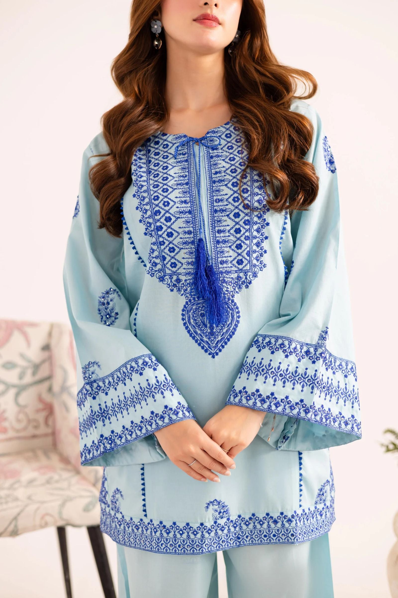 SILAY PRET- 2PC UNSTITCH LAWN EMB SHIRT WITH LAWN DYED TROUSER - DR 5805