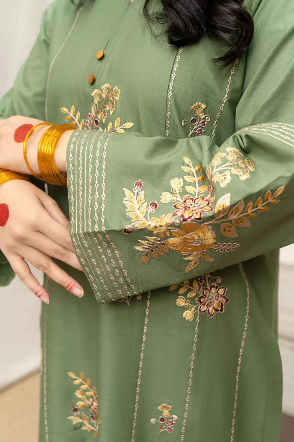 URGE - 3PC LAWN EMBROIDERED SHIRT WITH MONARK PRINTED DUPATTA AND DYED TROUSER - EL121