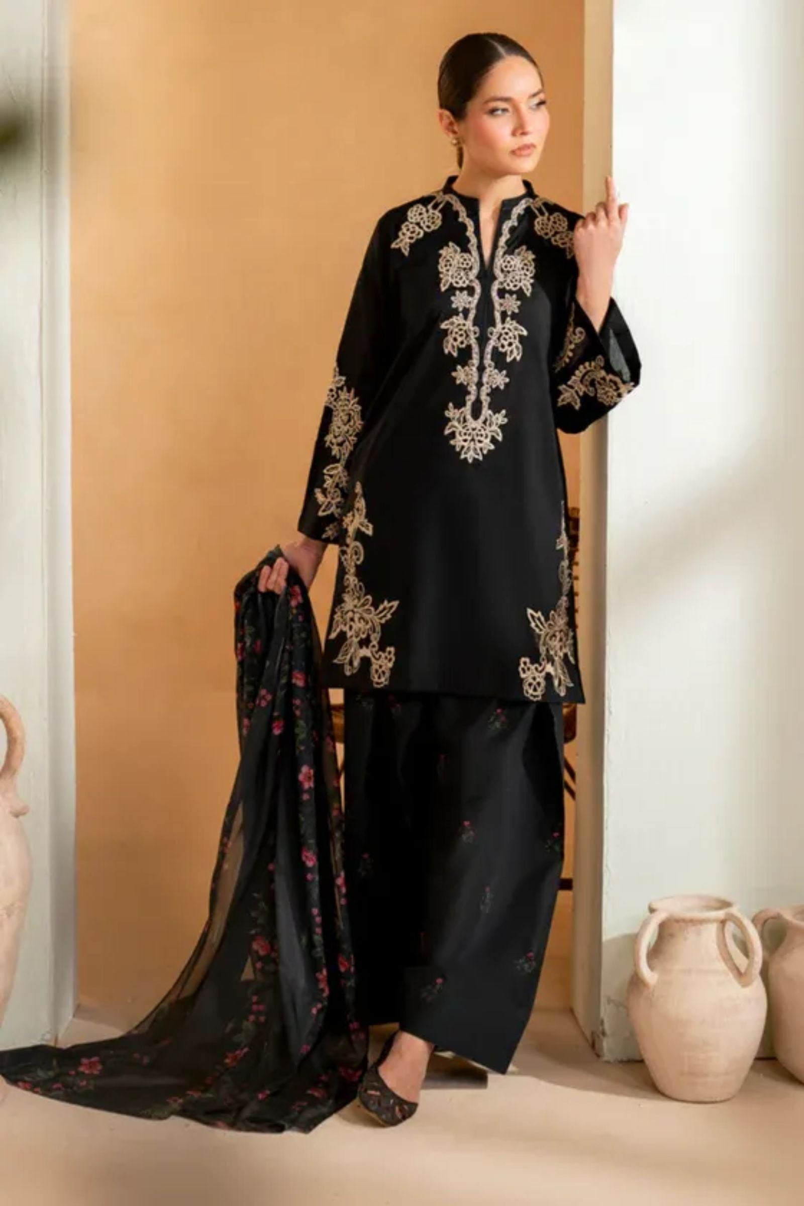 IZNIK - 3PC LAWN EMB SHIRT WITH MONARK PRINTED DUPATTA AND DYED TROUSER - EL1016