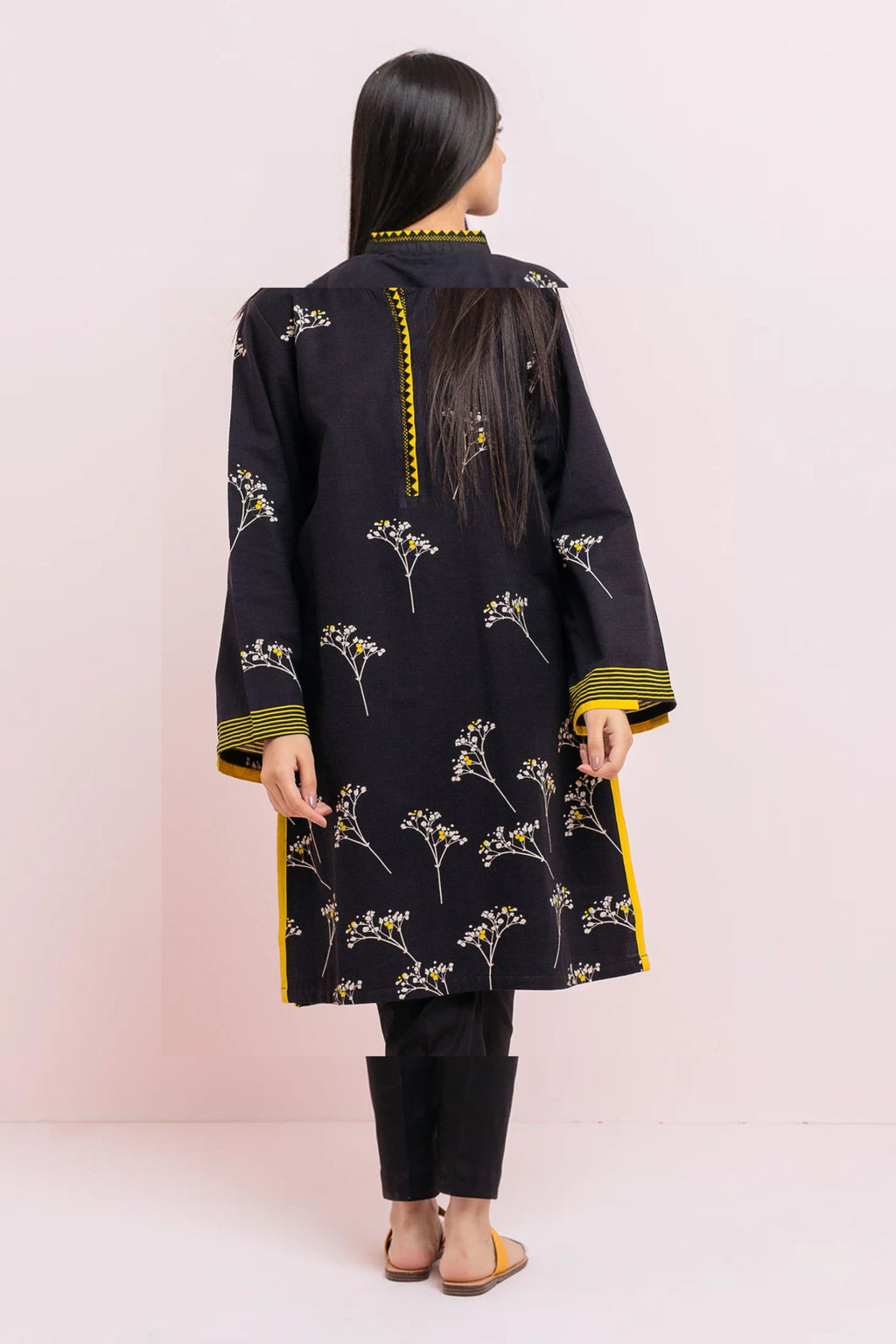 BEECHTREE - 2PC LAWN EMB SHIRT WITH LAWN DYED TROUSER - EL5788