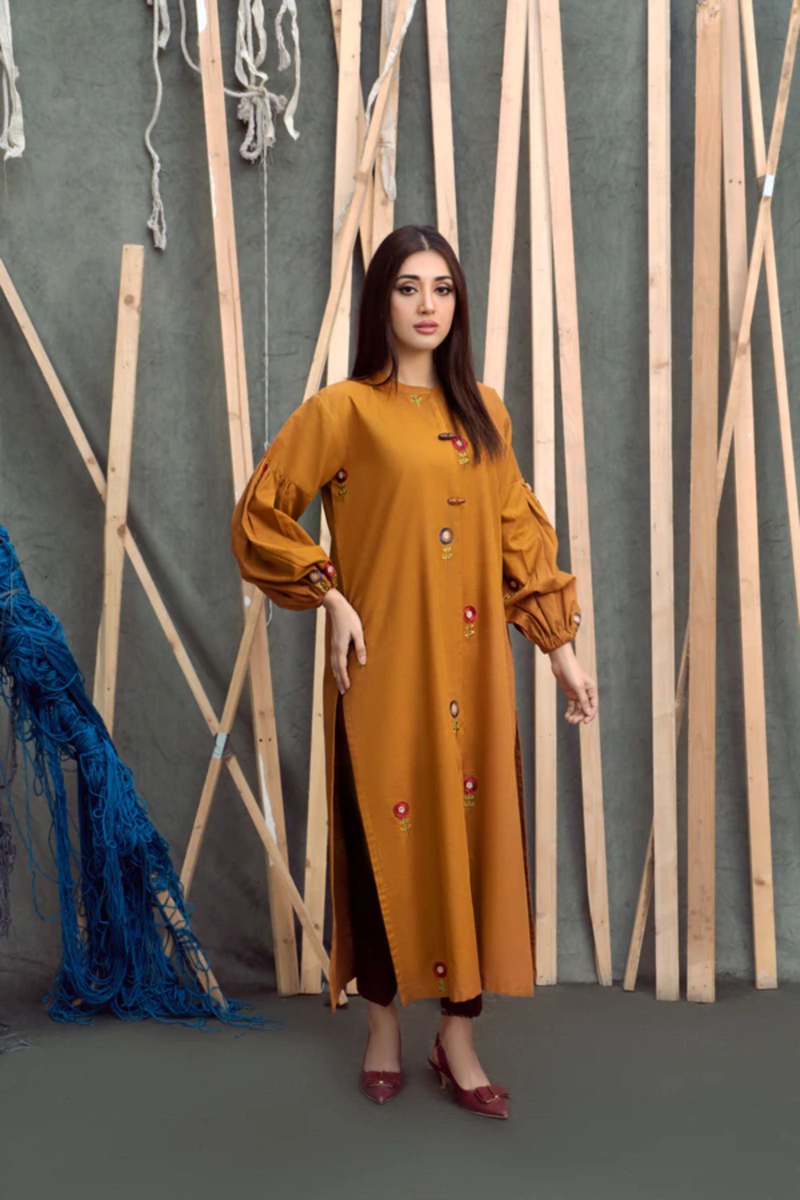 URGE - 2PC LAWN EMB SHIRT WITH LAWN DYED TROUSER - EL151