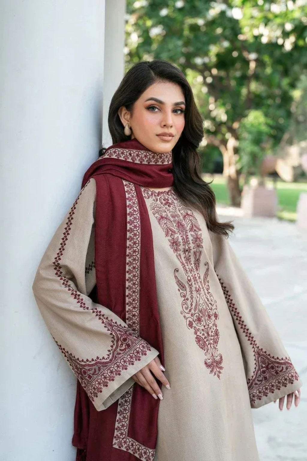 BAREEZE - 3PC LAWN EMB SHIRT WITH MONARK PRINTED DUPATTA AND DYED TROUSER - EL228