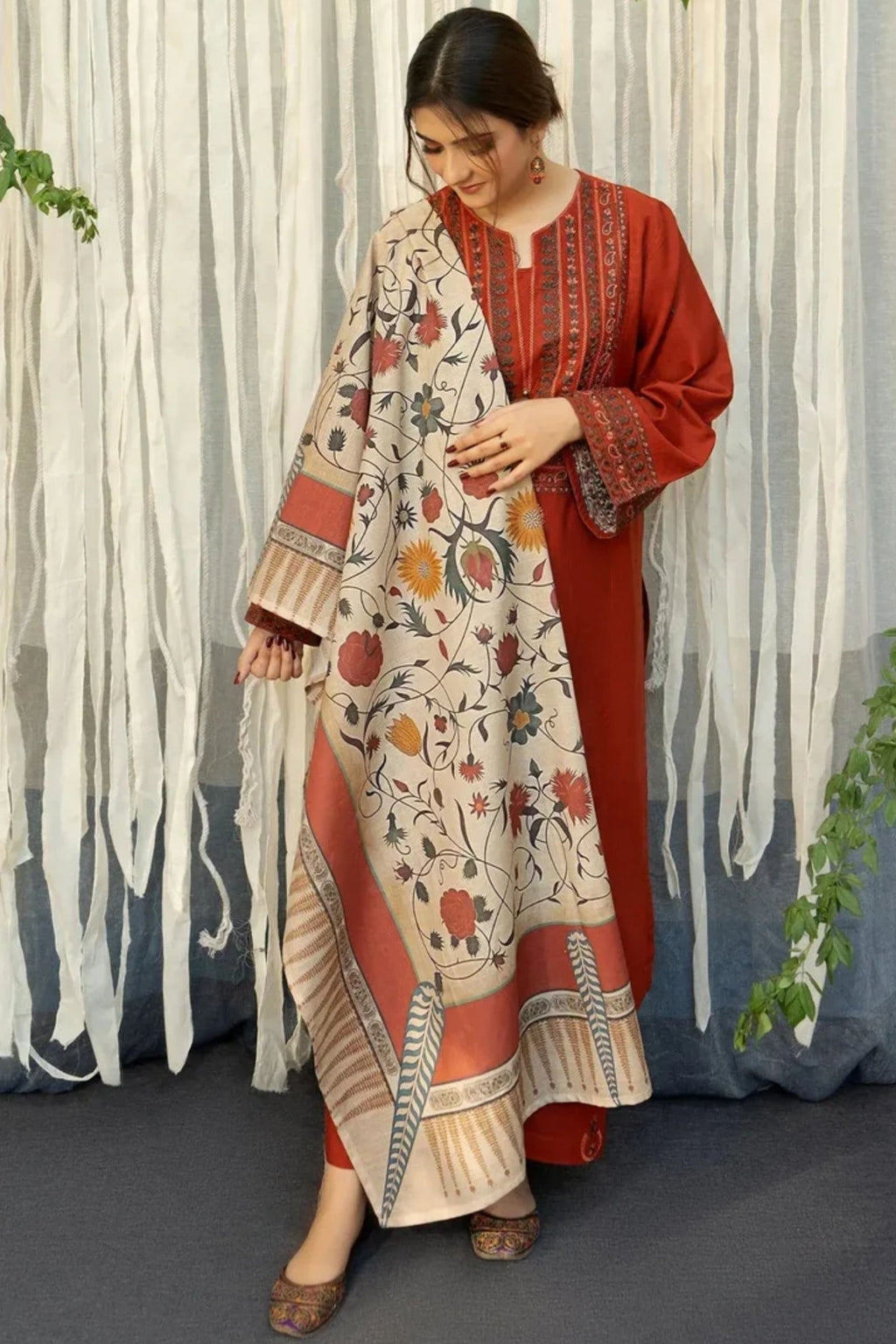 URGE - 3PC LAWN EMB SHIRT WITH MONARK PRINTED DUPATTA AND DYED TROUSER - EL158