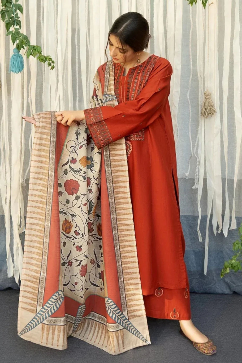URGE - 3PC LAWN EMB SHIRT WITH MONARK PRINTED DUPATTA AND DYED TROUSER - EL158