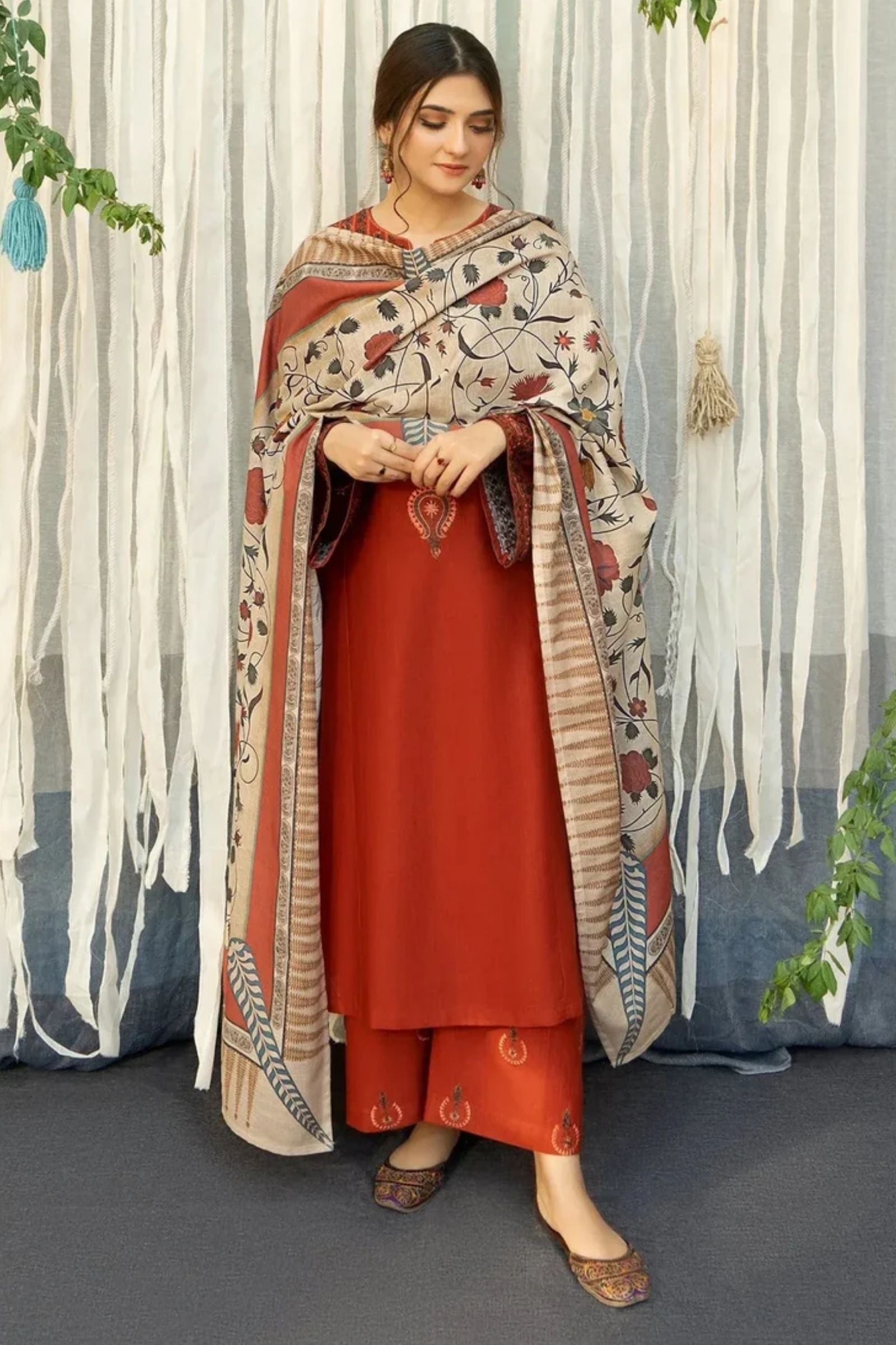 URGE - 3PC LAWN EMB SHIRT WITH MONARK PRINTED DUPATTA AND DYED TROUSER - EL158