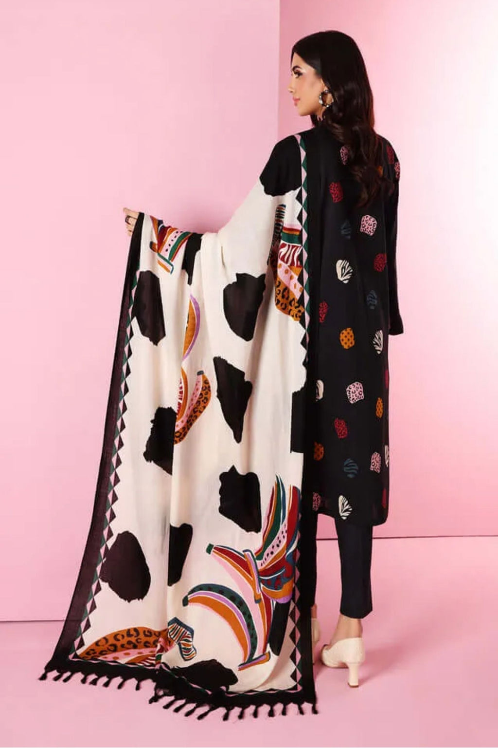 NIAHST- 3PC LAWN EMB SHIRT WITH MONARK PRINTED DUPATTA AND DYED TROUSER - EL148 BL