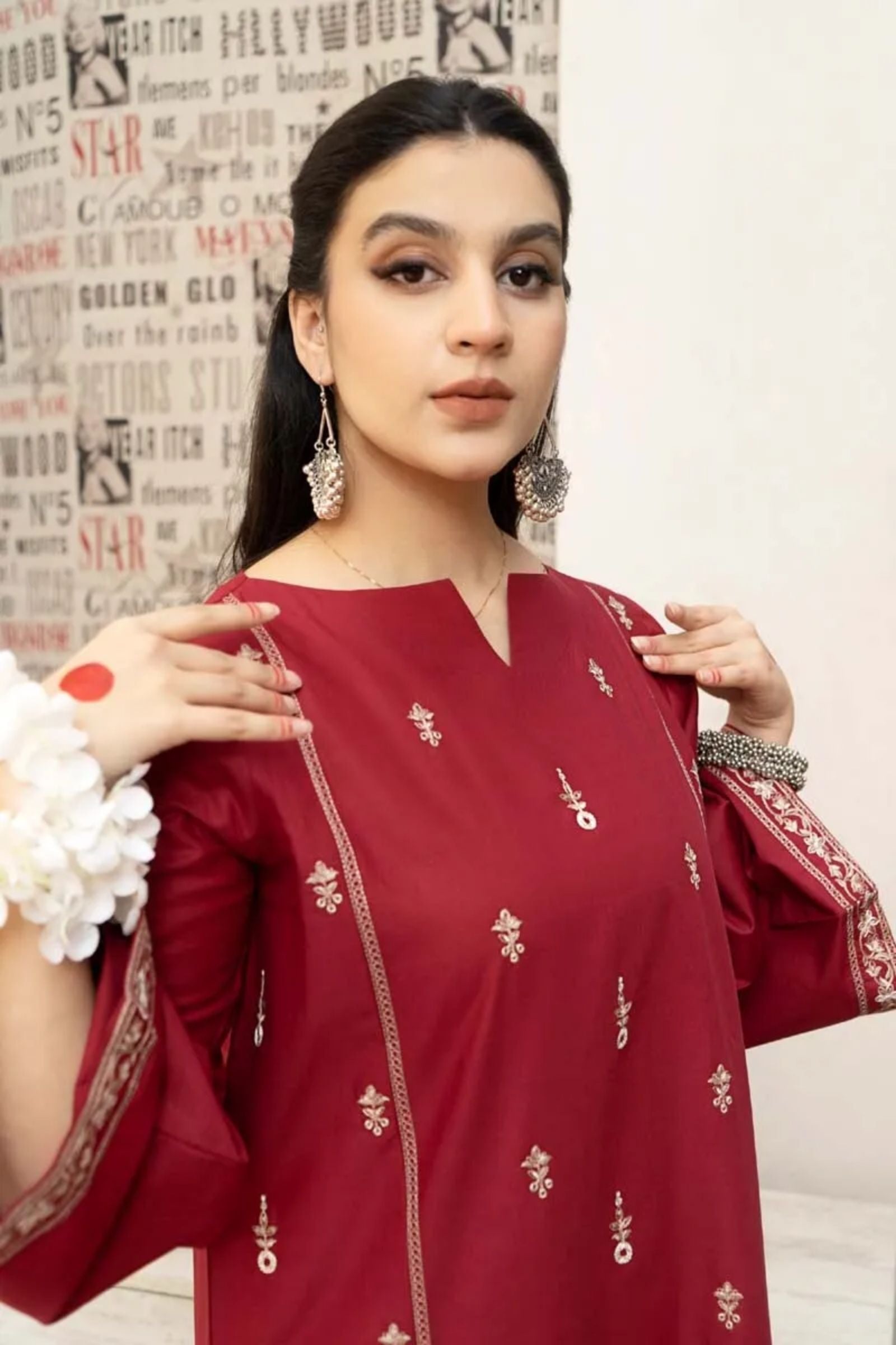 URGE - 3PC LAWN EMB SHIRT WITH MONARK PRINTED DUPATTA AND DYED TROUSER - EL137 RD