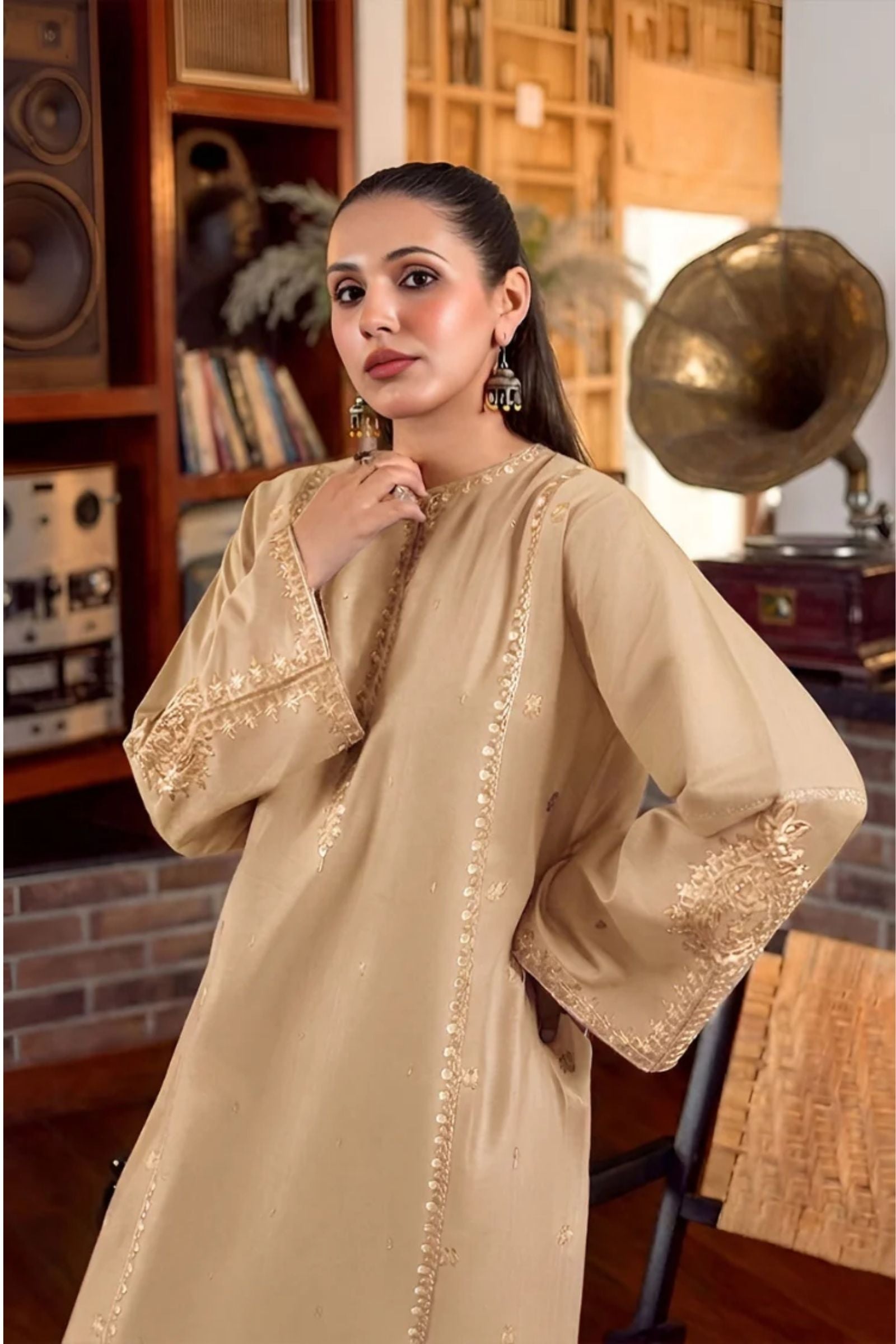 URGE - 2PC LAWN EMB SHIRT WITH LAWN DYED TROUSER - D 87