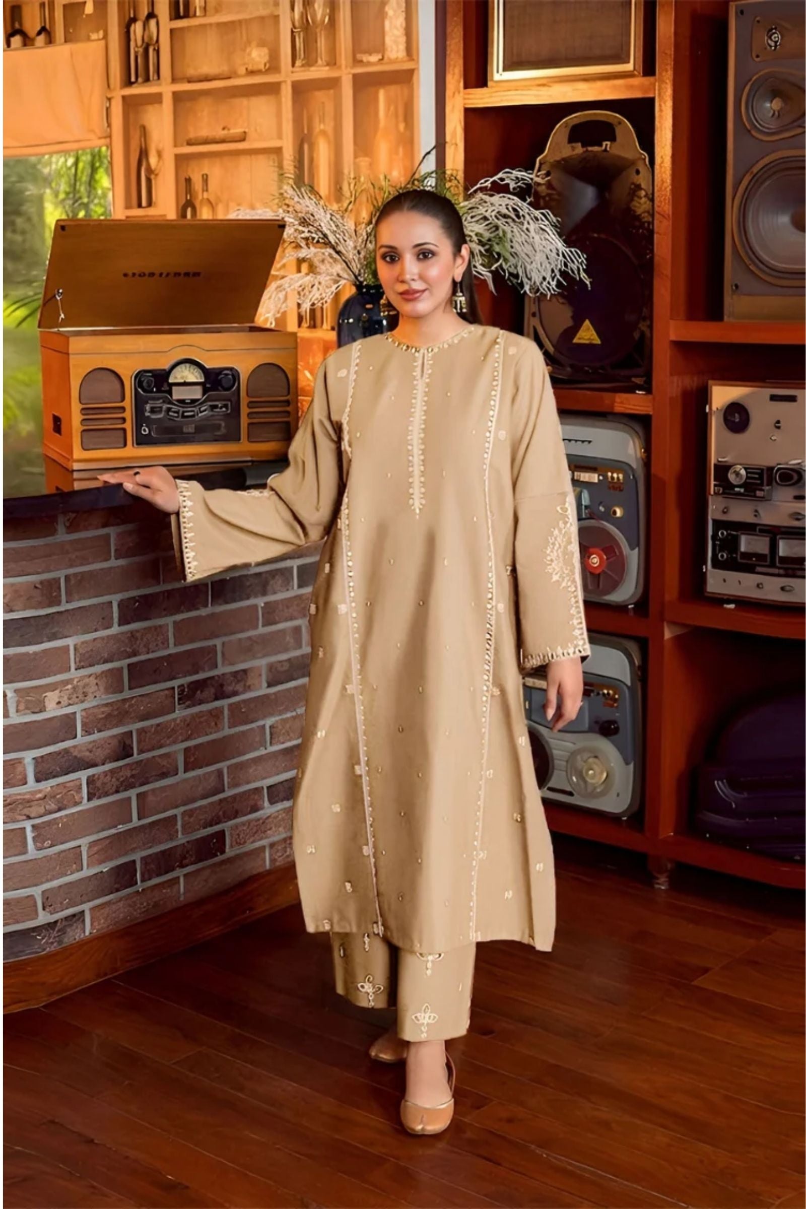 URGE - 2PC LAWN EMB SHIRT WITH LAWN DYED TROUSER - D 87
