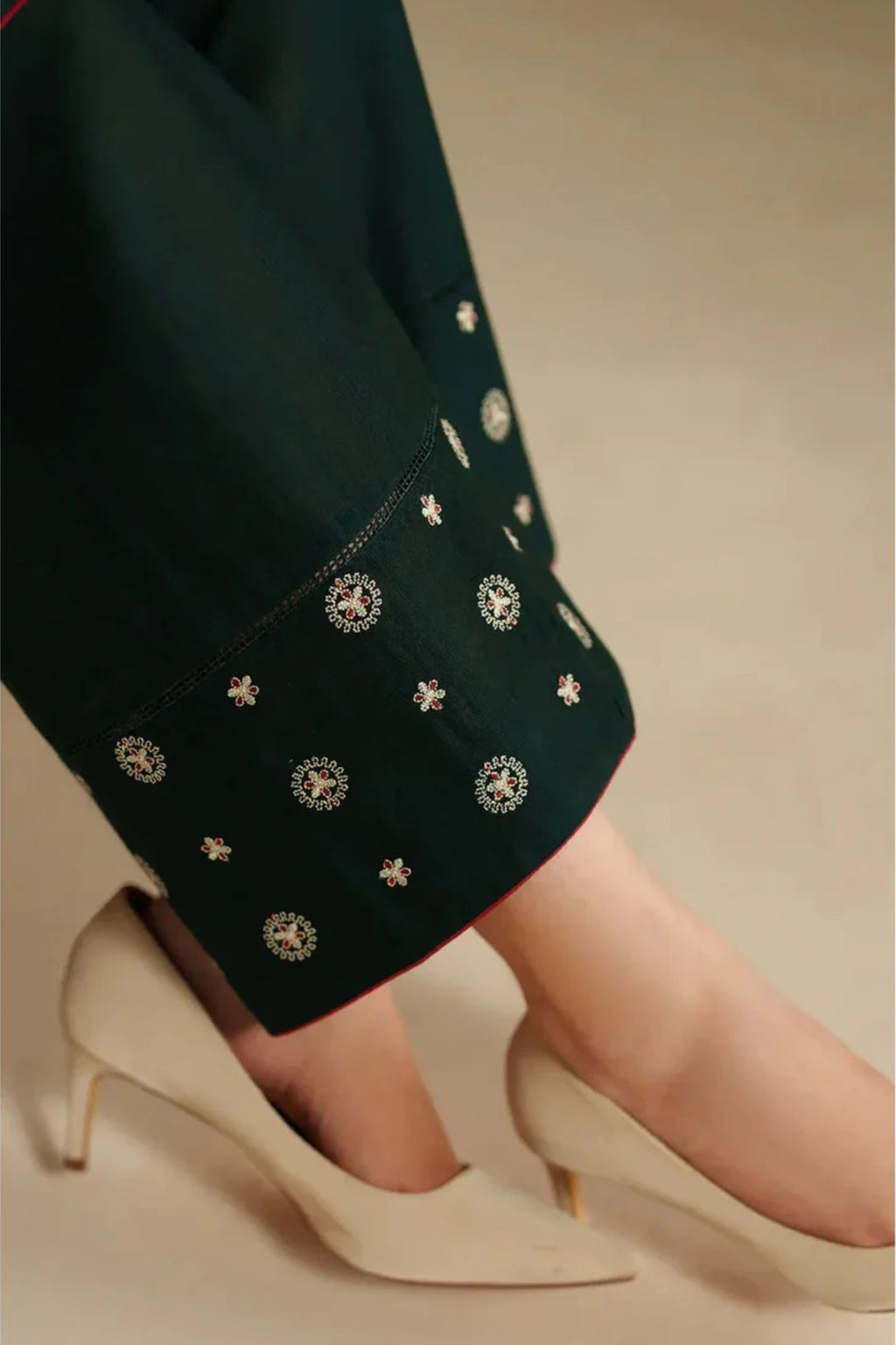 JAZMIN - 3PC LAWN EMB SHIRT WITH MONARK PRINTED DUPATTA AND DYED TROUSER - EL336