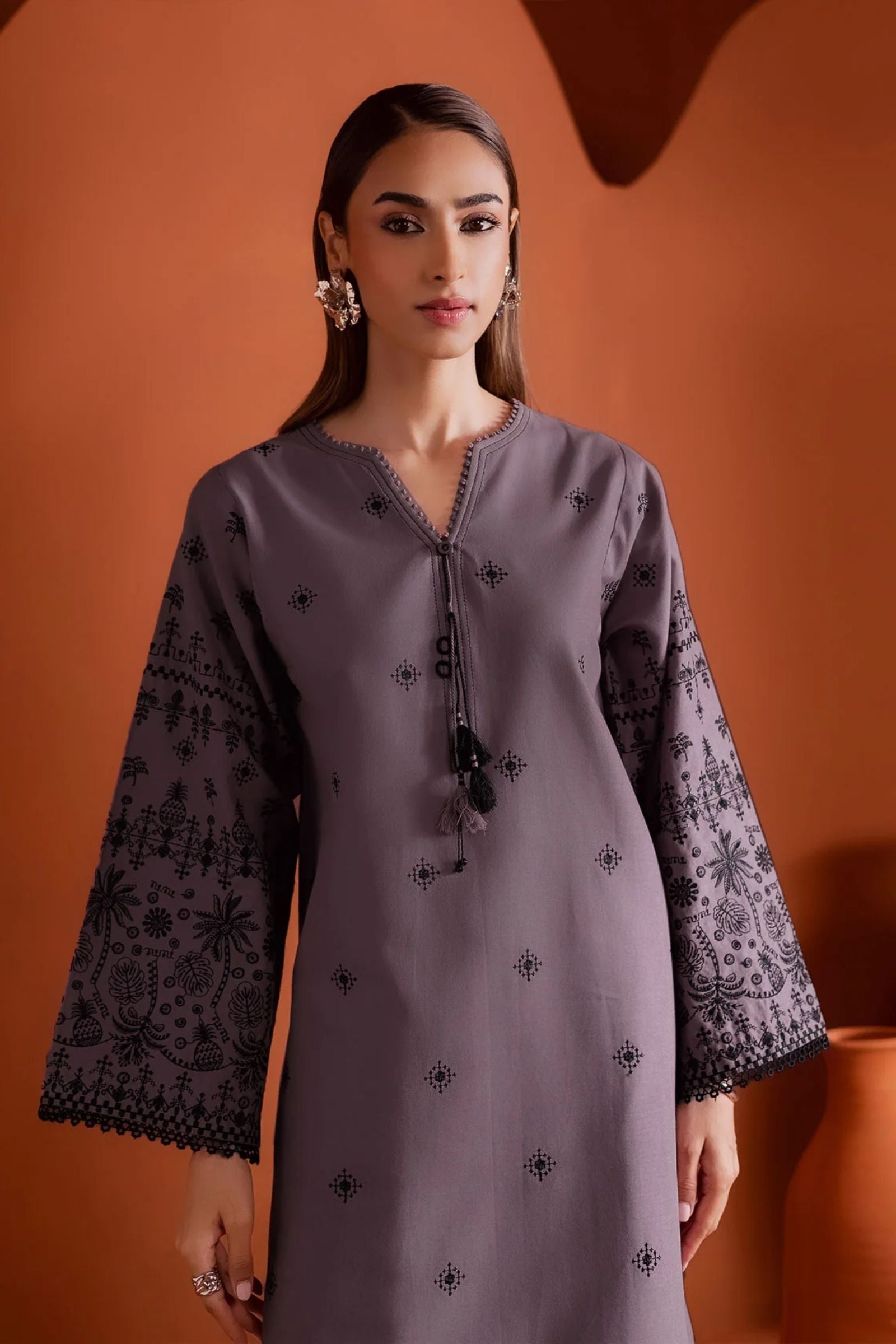 BATIK - 2PC LAWN EMB SHIRT WITH LAWN EMB TROUSER - D 93