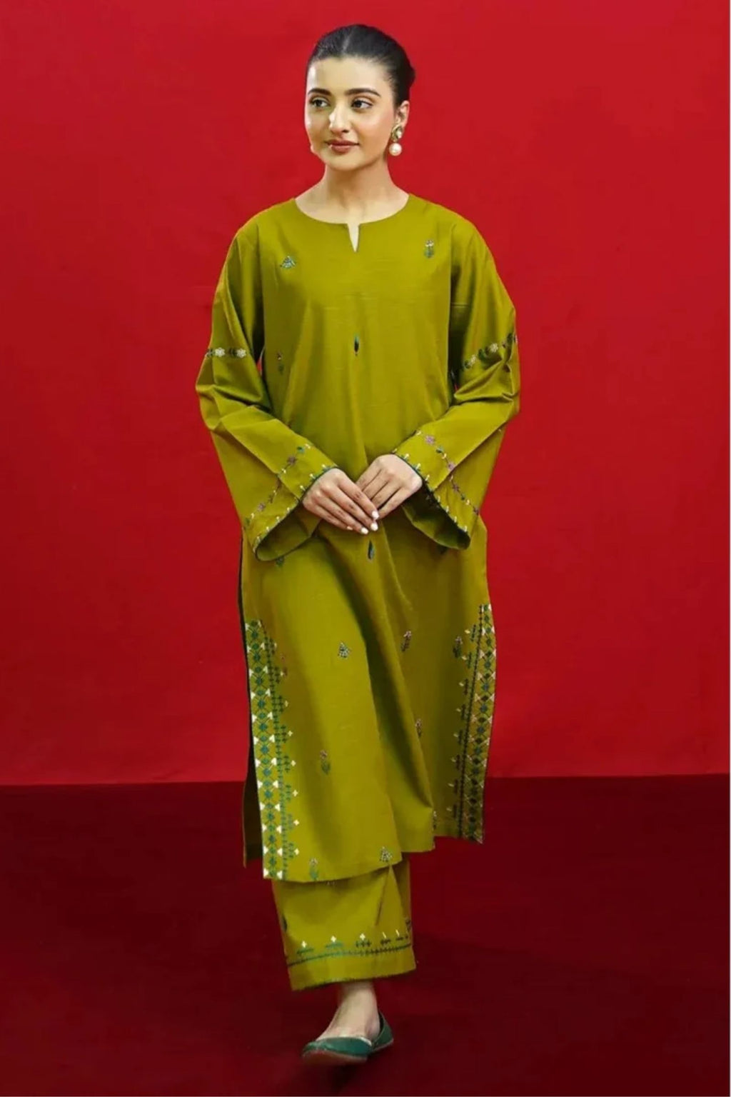 URGE - 3PC LAWN EMB SHIRT WITH MONARK PRINTED DUPATTA AND DYED TROUSER - EL106