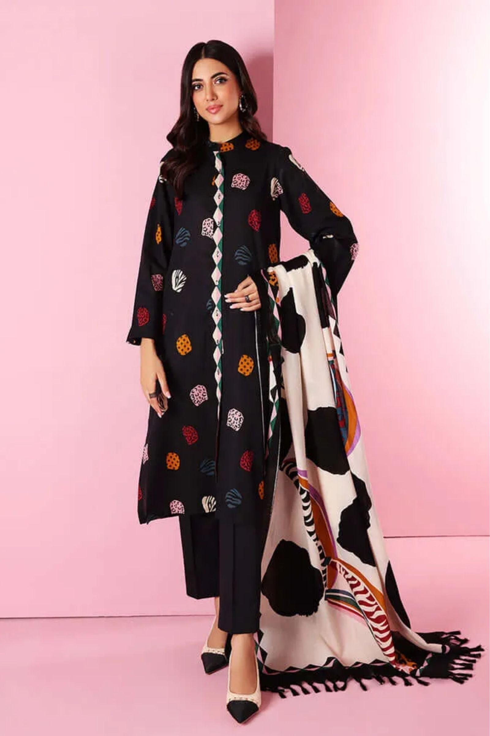 NIAHST- 3PC LAWN EMB SHIRT WITH MONARK PRINTED DUPATTA AND DYED TROUSER - EL148 BL