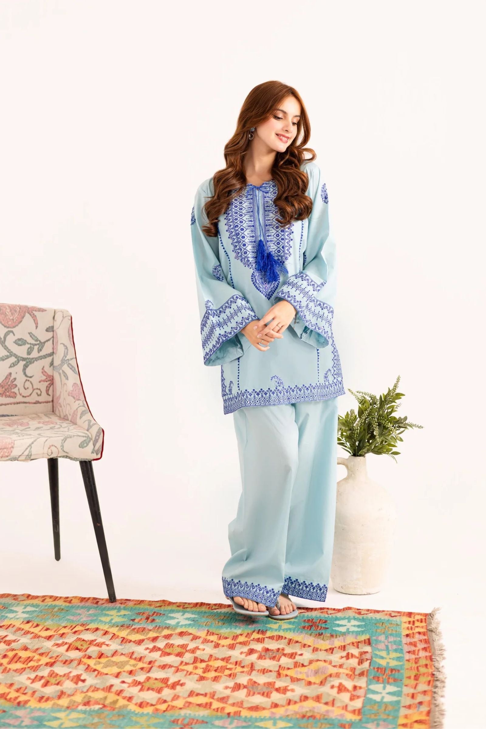 SILAY PRET- 2PC UNSTITCH LAWN EMB SHIRT WITH LAWN DYED TROUSER - DR 5805