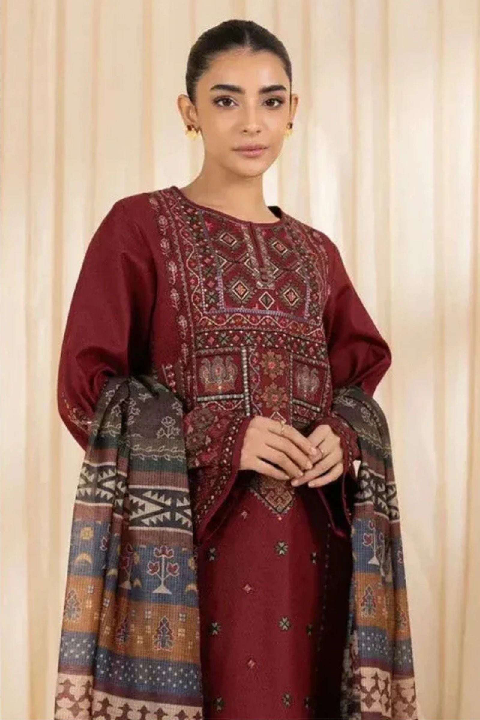 SAPPHIRE - 3PC LAWN EMB SHIRT WITH MONARK PRINTED DUPATTA AND DYED TROUSER - EL316