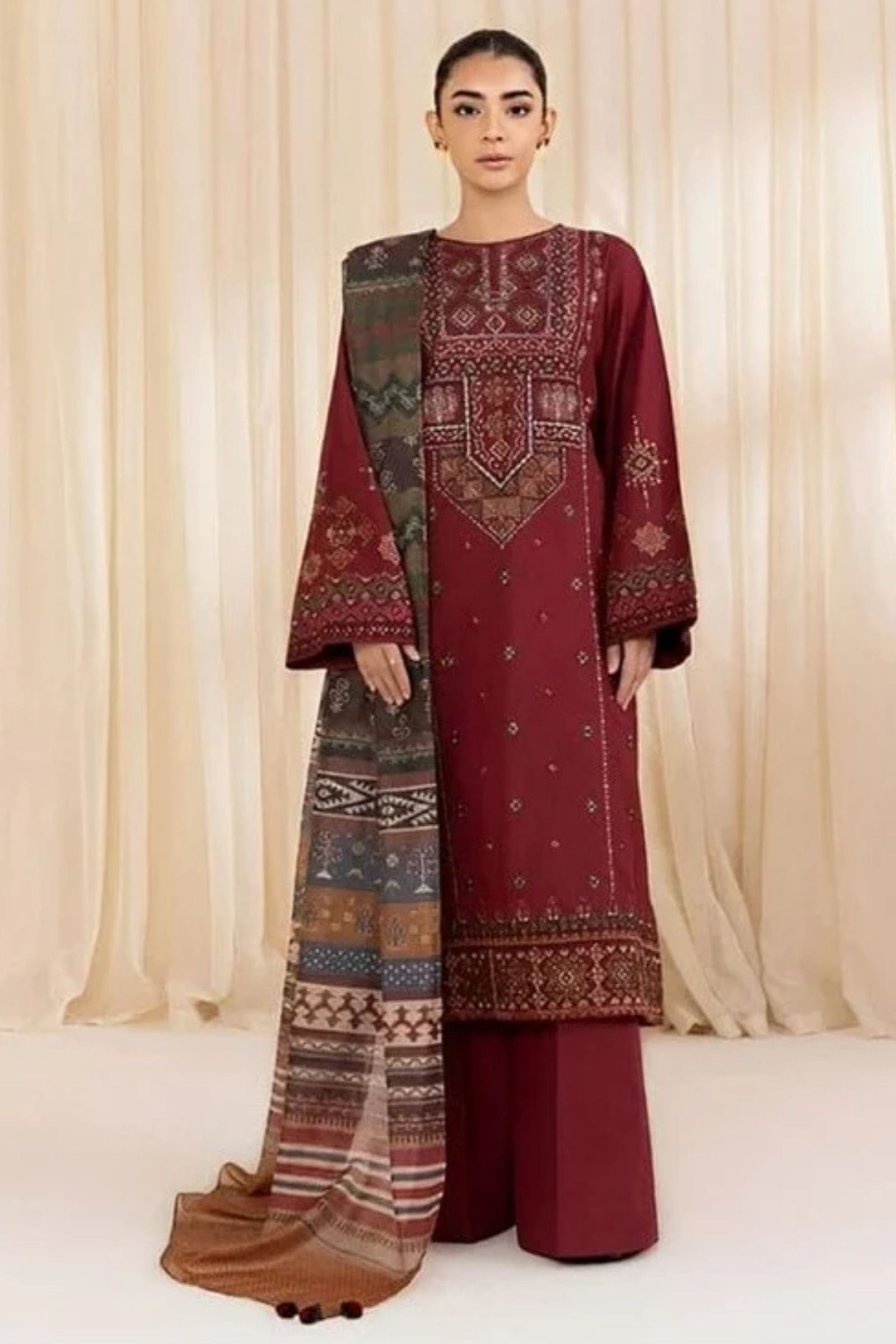 SAPPHIRE - 3PC LAWN EMB SHIRT WITH MONARK PRINTED DUPATTA AND DYED TROUSER - EL316