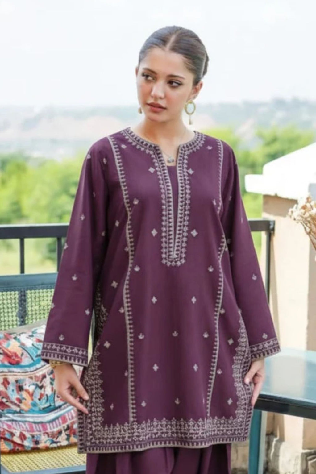 URGE - 2PC LAWN EMB SHIRT WITH LAWN EMBROIDERED TROUSER - BU 146